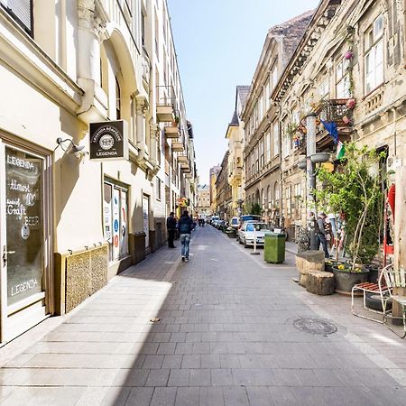 K10 - Kazinczy Street Heritage Suite - Best Location By Bqa Budapest Ngoại thất bức ảnh