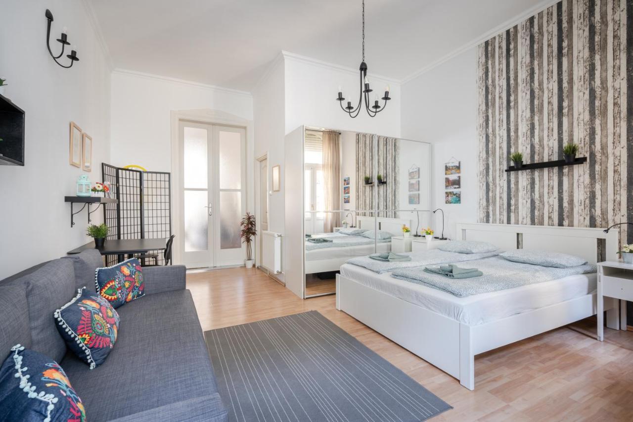 K10 - Kazinczy Street Heritage Suite - Best Location By Bqa Budapest Ngoại thất bức ảnh