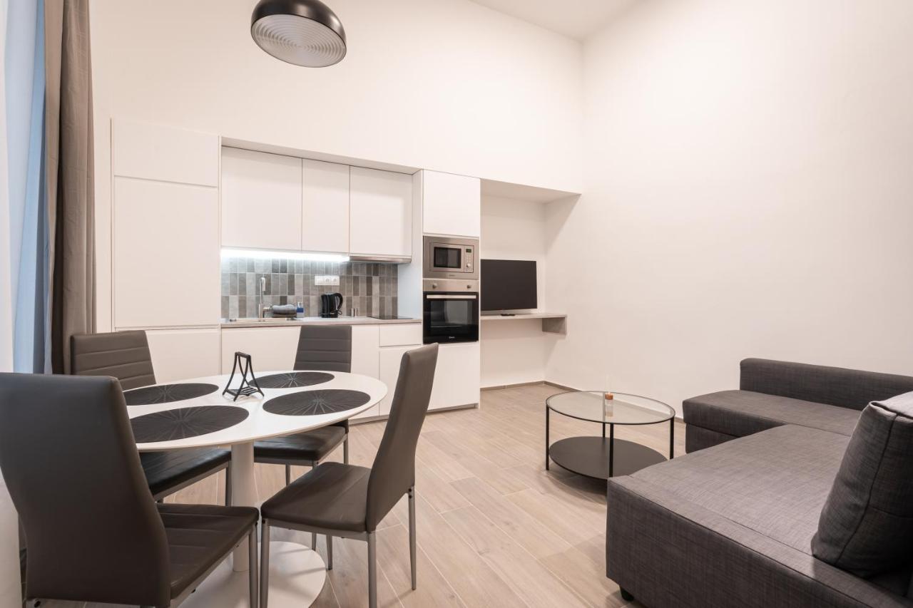 K10 - Kazinczy Street Heritage Suite - Best Location By Bqa Budapest Ngoại thất bức ảnh