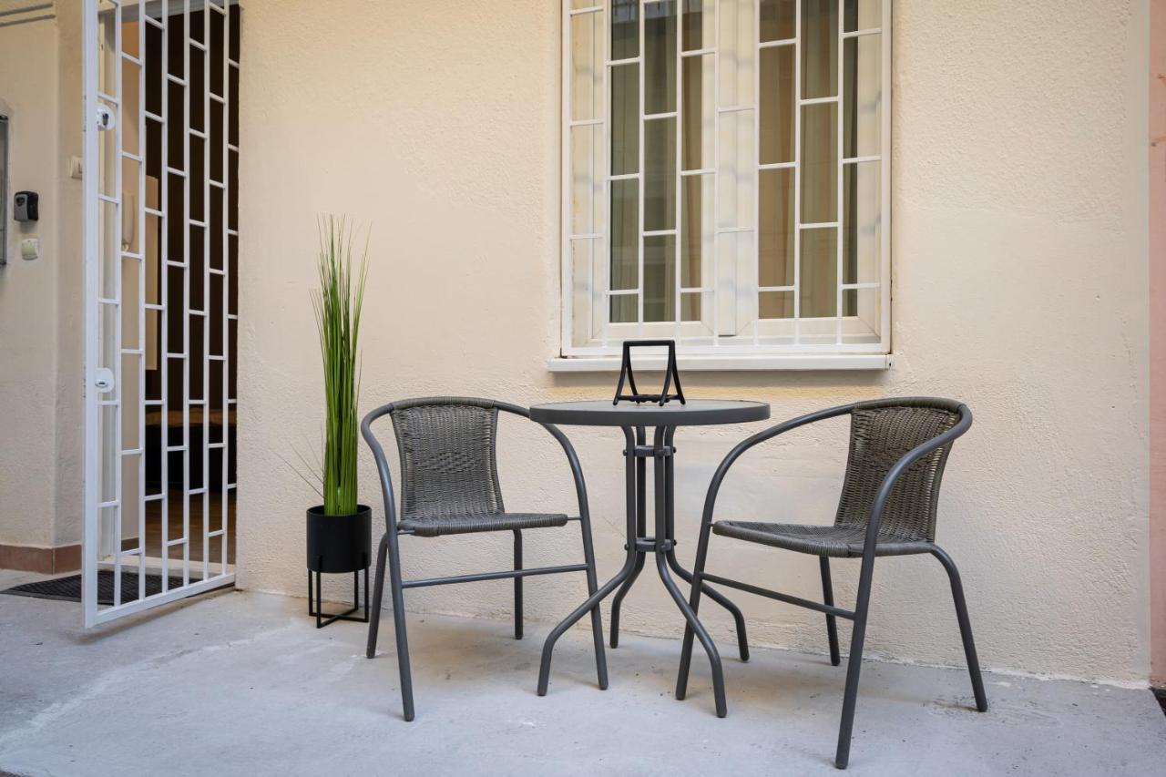 K10 - Kazinczy Street Heritage Suite - Best Location By Bqa Budapest Ngoại thất bức ảnh