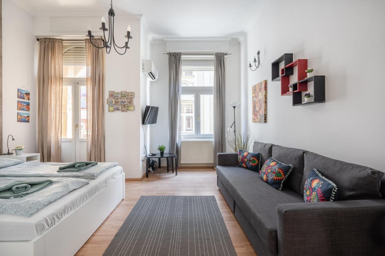 K10 - Kazinczy Street Heritage Suite - Best Location By Bqa Budapest Ngoại thất bức ảnh