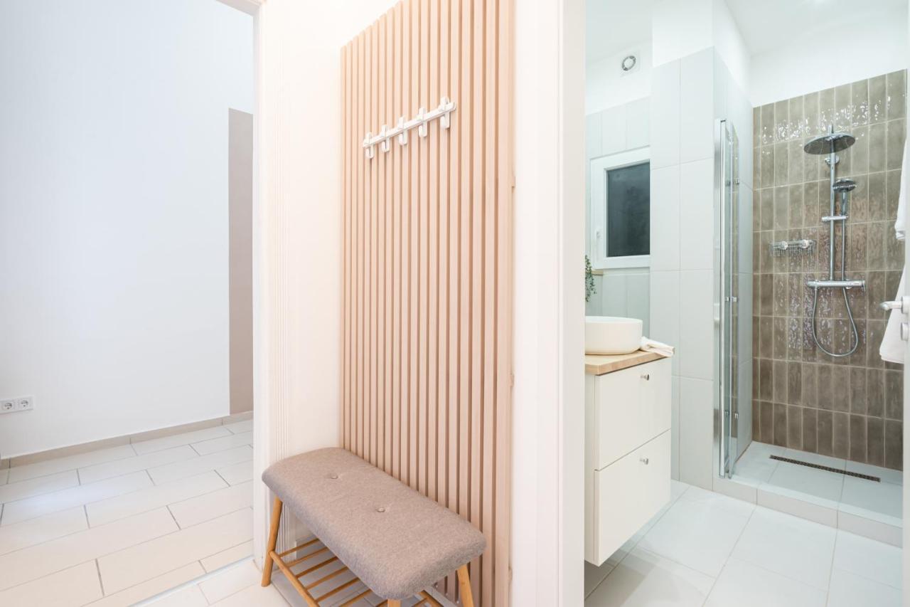 K10 - Kazinczy Street Heritage Suite - Best Location By Bqa Budapest Ngoại thất bức ảnh