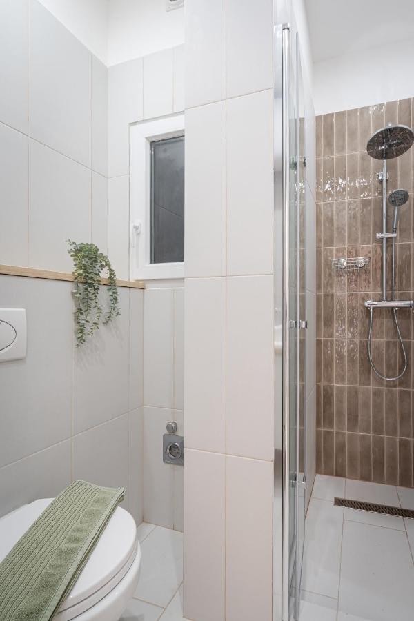 K10 - Kazinczy Street Heritage Suite - Best Location By Bqa Budapest Ngoại thất bức ảnh